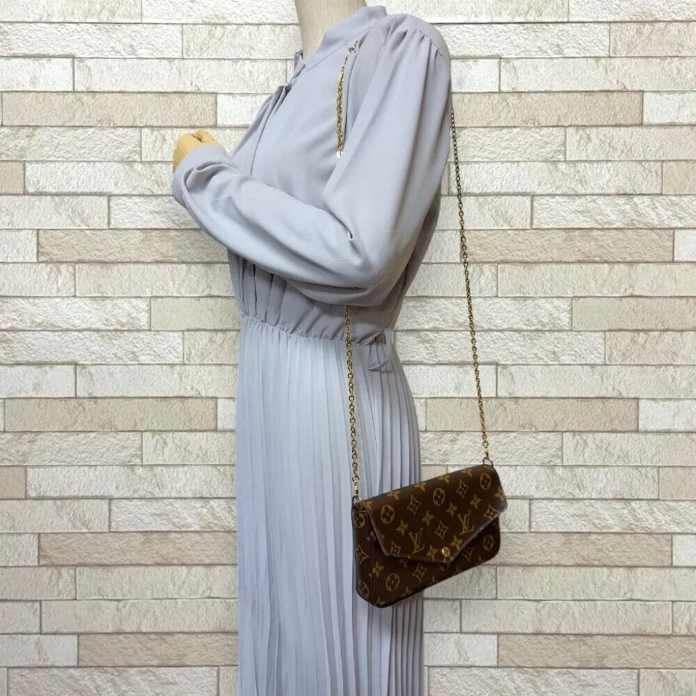 LOUIS VUITTON Shoulder Bag M81896 Monogram canvas Chain Pochette Felice used - Picture 2 of 11